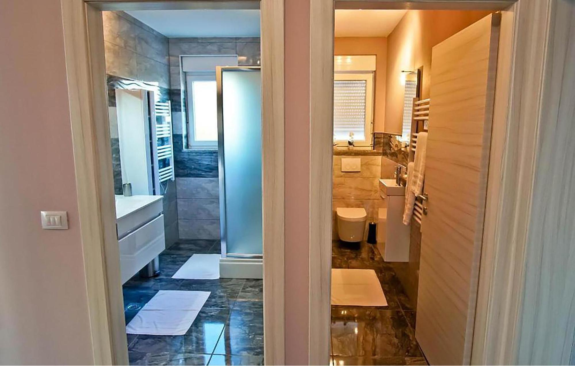 Stunning In With Wifi Apartman Pula